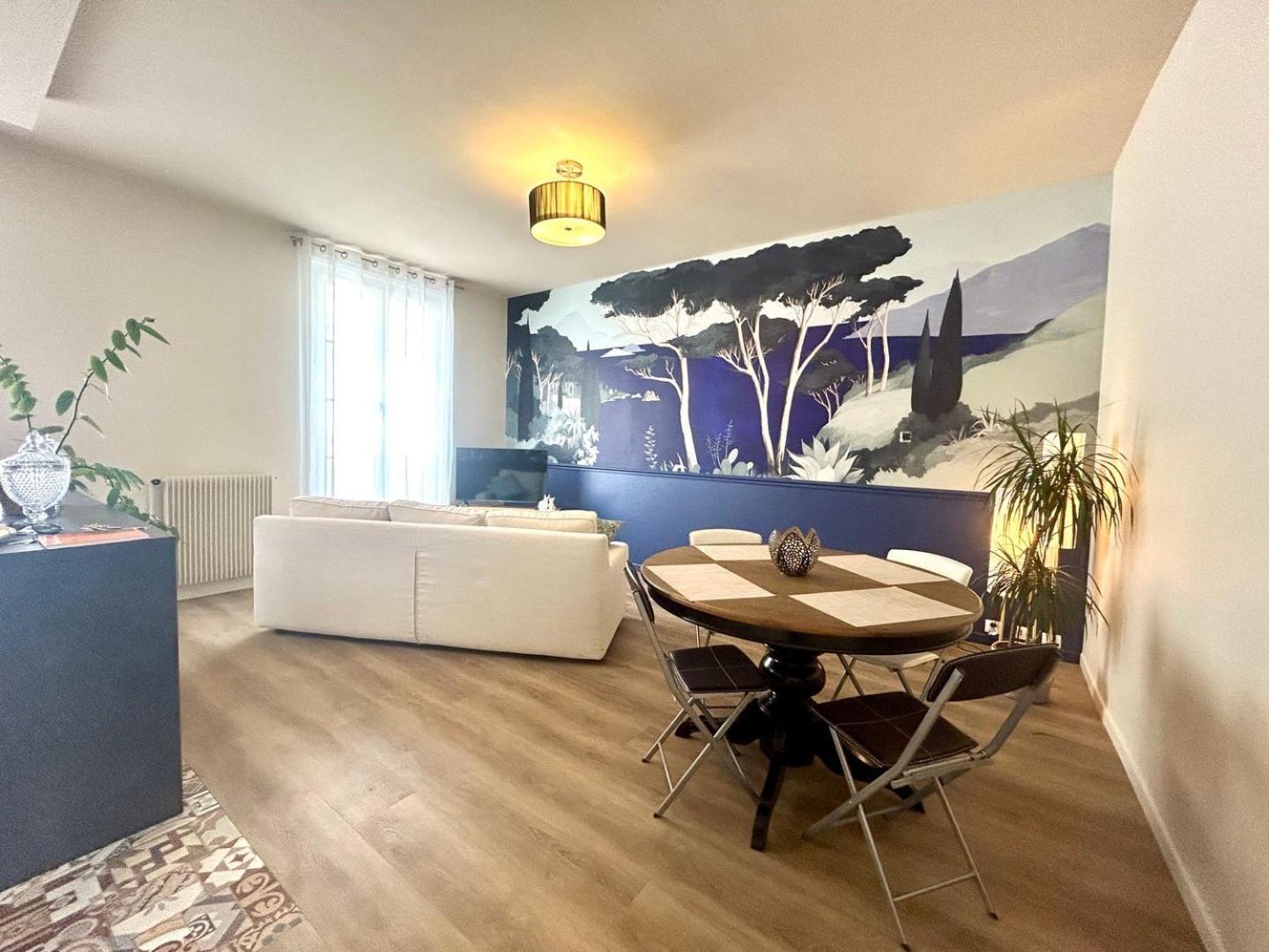 La Lorraine : Cosy En Centre Ville Poitiers Exterior photo
